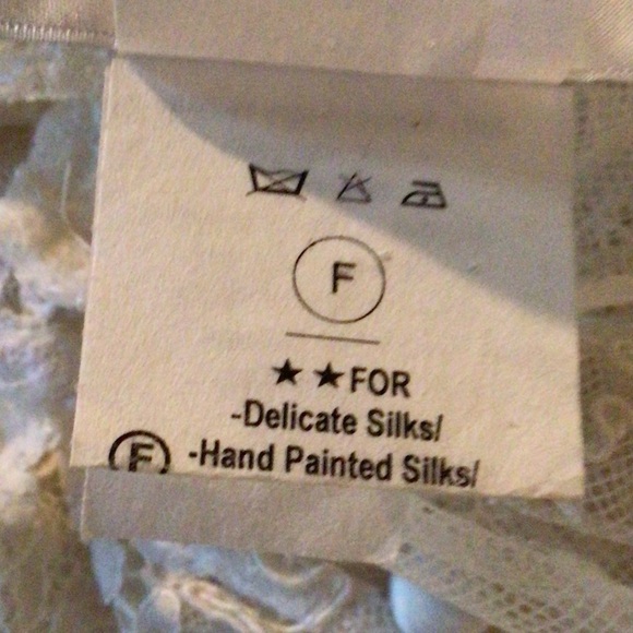 Karen Willis Holmes Monica Dress, Size 6 - Picture 16 of 16